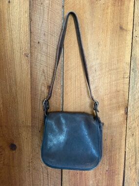 Vintage Coach Leather Purse